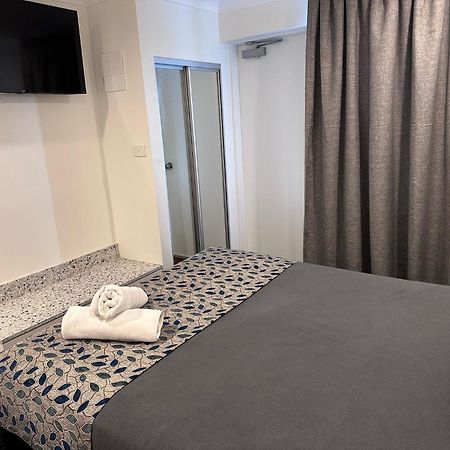 Surf Beach Motel Newcastle Bagian luar foto