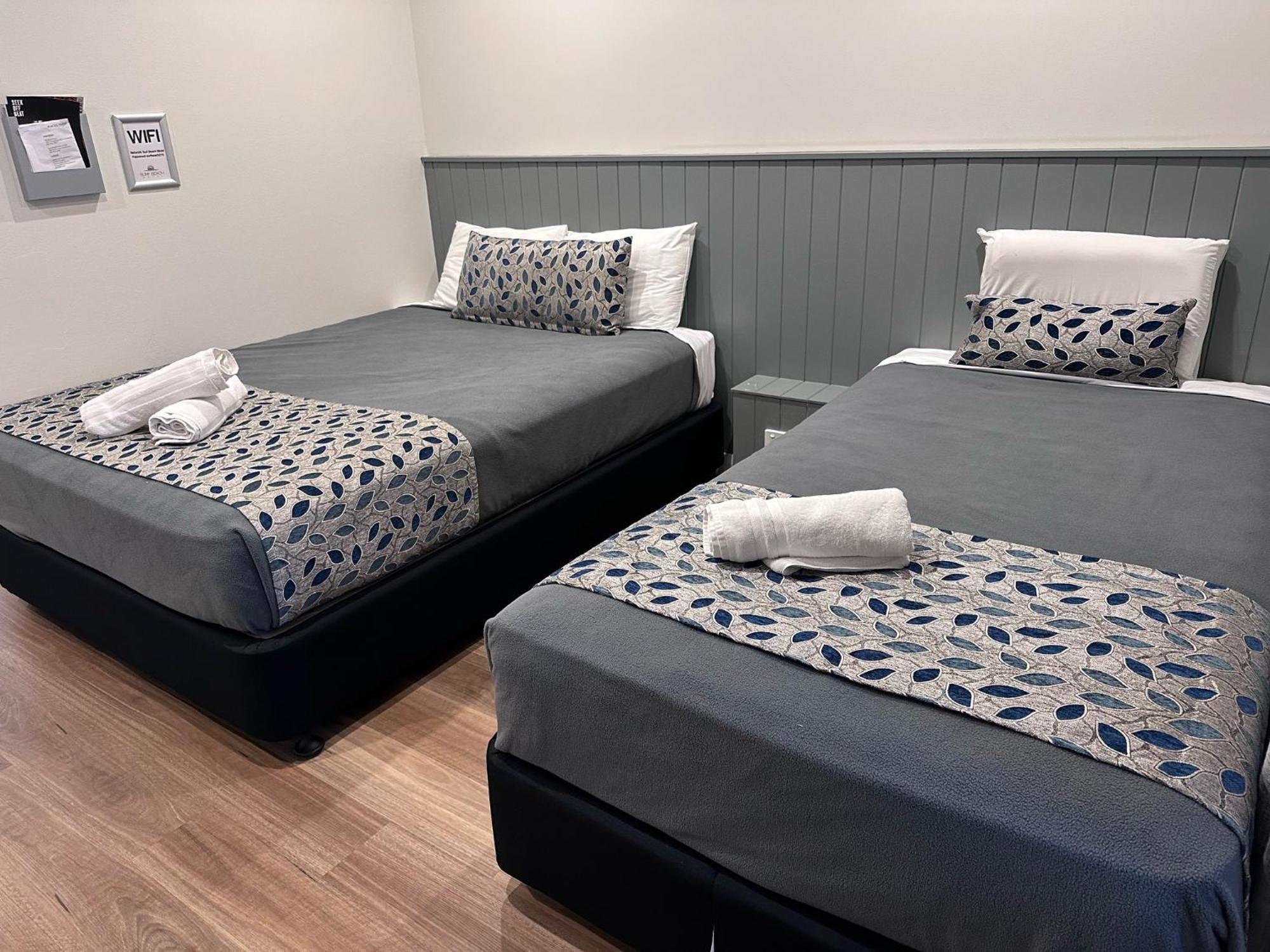 Surf Beach Motel Newcastle Bagian luar foto
