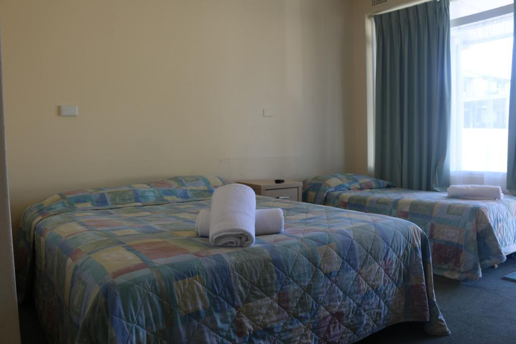 Surf Beach Motel Newcastle Bagian luar foto