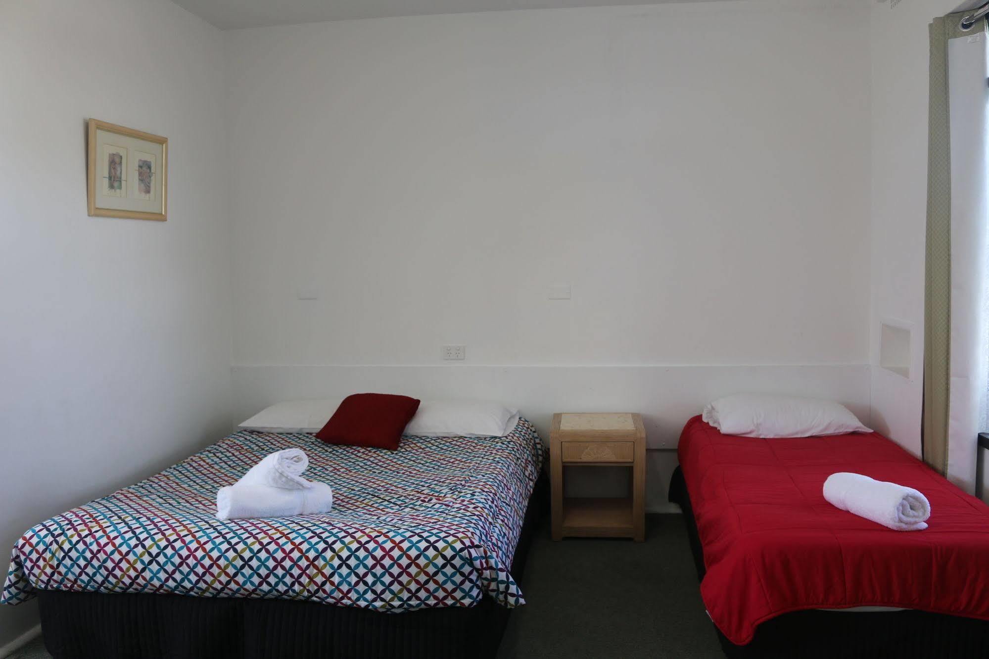 Surf Beach Motel Newcastle Bagian luar foto